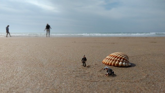 Kostenloser Download Miniaturfiguren Wasserurlaub Kostenloses Bild, das mit dem kostenlosen Online-Bildeditor GIMP bearbeitet werden kann