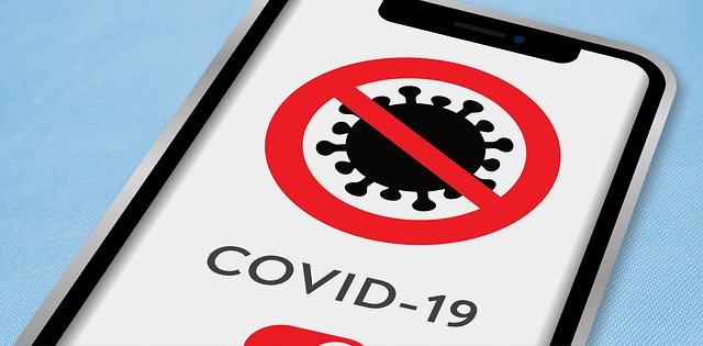 GIMP ücretsiz çevrimiçi resim düzenleyiciyle düzenlenecek mavi kumaş ücretsiz resmi üzerine mobil covid 19 uygulamasını ücretsiz indirin