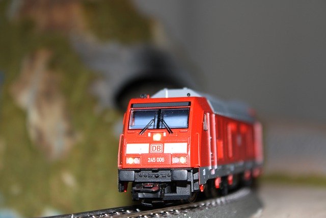 Gratis download model trein speelgoed trein model gratis foto om te bewerken met GIMP gratis online afbeeldingseditor