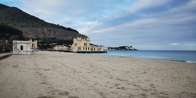 ດາວ​ໂຫຼດ​ຟຣີ Mondello Beach Palermo - ຮູບ​ພາບ​ຟຣີ​ຫຼື​ຮູບ​ພາບ​ທີ່​ຈະ​ໄດ້​ຮັບ​ການ​ແກ້​ໄຂ​ກັບ GIMP ອອນ​ໄລ​ນ​໌​ບັນ​ນາ​ທິ​ການ​ຮູບ​ພາບ​