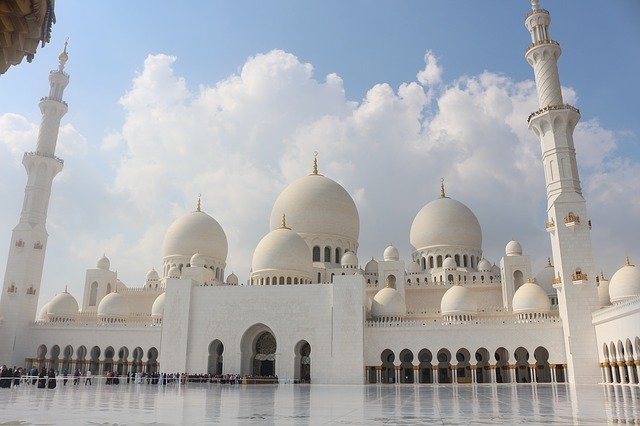 Kostenloser Download Moschee Abu Dhabi Architektur Arabisches kostenloses Bild, das mit dem kostenlosen Online-Bildeditor GIMP bearbeitet werden kann