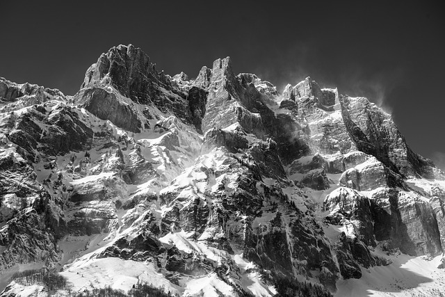 Muat turun percuma gambar percuma kabut musim sejuk gunung alps salji untuk diedit dengan editor imej dalam talian percuma GIMP