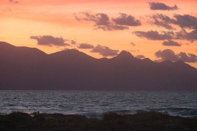 Téléchargement gratuit de l'image gratuite de la côte du coucher du soleil de la falaise de la montagne à éditer avec l'éditeur d'images en ligne gratuit GIMP