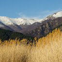 Mountains and dry grass  screen for extension Chrome web store in OffiDocs Chromium