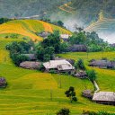 Mountains, fields and houses  screen for extension Chrome web store in OffiDocs Chromium