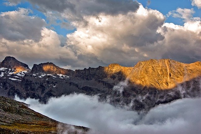 Kostenloser Download von Bergen, Gebirgskette, Alpen, Morgendämmerung, kostenloses Bild zur Bearbeitung mit GIMP, kostenlosem Online-Bildeditor