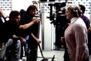 دانلود رایگان Mrs. Doubtfire 1992 Behind The Scene عکس یا تصویر رایگان برای ویرایش با ویرایشگر تصویر آنلاین GIMP