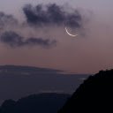 mysterious night sky with a crescent moon  screen for extension Chrome web store in OffiDocs Chromium