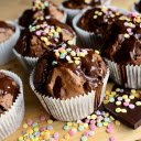 Newly baked chocolate cakes  screen for extension Chrome web store in OffiDocs Chromium