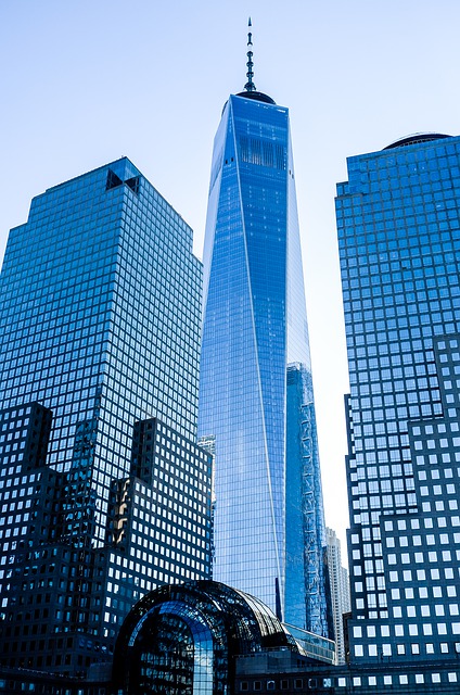 Faça o download gratuito da imagem gratuita do skyline do world trade center de nova york para ser editada com o editor de imagens on-line gratuito do GIMP
