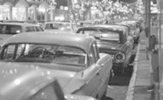 Free download NO_12-21-1965_christmas_scenes_on_streets_Fr09 free photo or picture to be edited with GIMP online image editor
