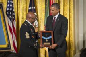 Free download Obama honors two WWI Soldiers with Medals of Honor free photo or picture to be edited with GIMP online image editor