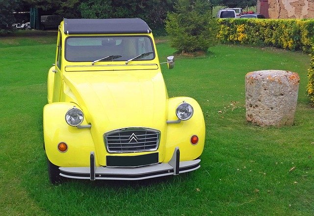 Free download old car citroen 2cv vehicle 2cv free picture to be edited with GIMP free online image editor