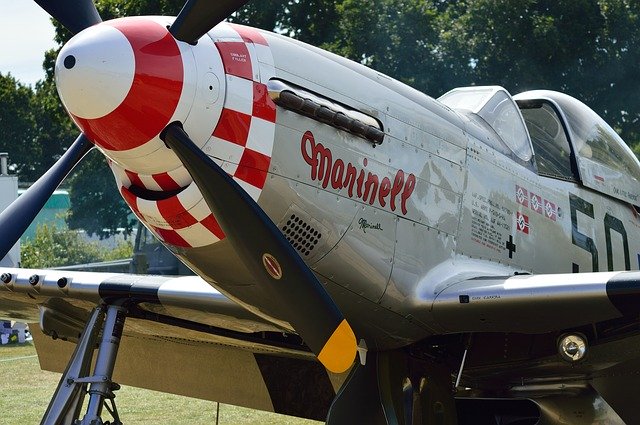 Free download p51 mustang plane fighter plane free picture to be edited with GIMP free online image editor