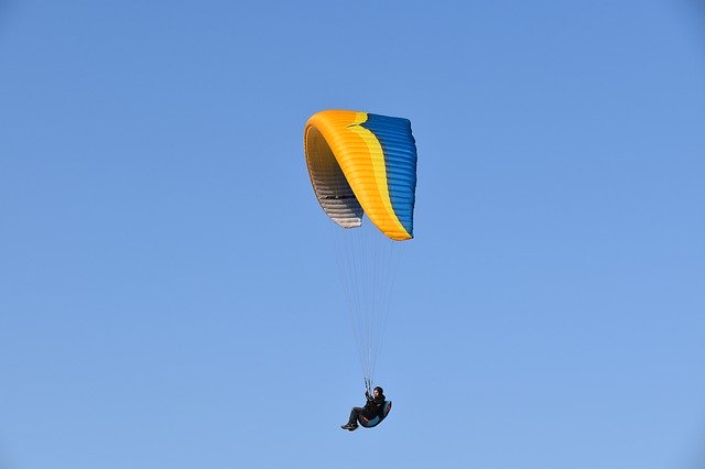 تنزيل Paragliding Paraglider مجانًا - صورة أو صورة مجانية ليتم تحريرها باستخدام محرر الصور عبر الإنترنت GIMP