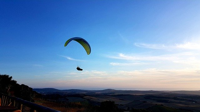 Free download paragliding paraglider flying free picture to be edited with GIMP free online image editor