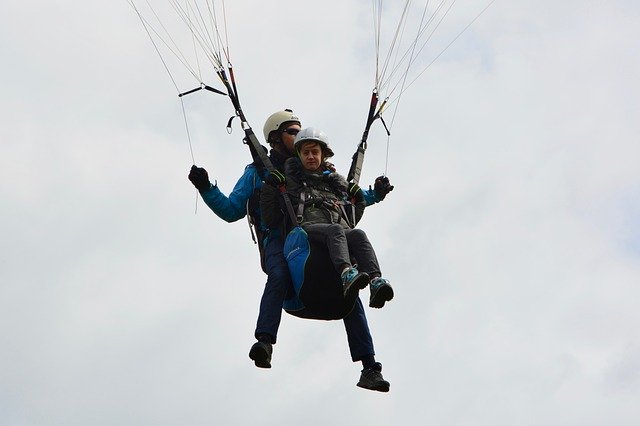 ສະຖານທີ່ຮູບພາບ paragliding paragliding ຟຣີທີ່ຈະໄດ້ຮັບການແກ້ໄຂໂດຍ GIMP ບັນນາທິການຮູບພາບຟຣີໂດຍ OffiDocs
