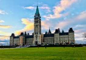 ดาวน์โหลดภาพหรือรูปภาพฟรี Parliament Hill (STIRLING 0014) เพื่อแก้ไขด้วยโปรแกรมแก้ไขรูปภาพออนไลน์ GIMP