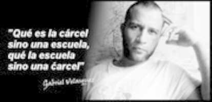 Free download Parodia memes con frases free photo or picture to be edited with GIMP online image editor