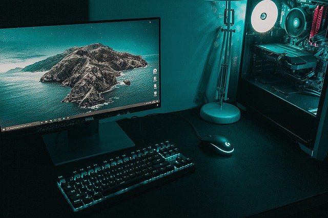 Free download pc desktop keyboard monitor desk free picture to be edited with GIMP free online image editor