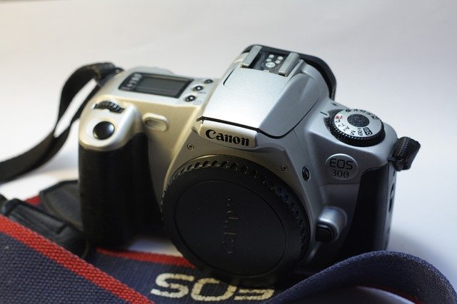 Descărcare gratuită camera foto film retro Canon imagine gratuită pentru a fi editată cu editorul de imagini online gratuit GIMP