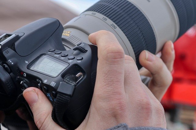 Kostenloser Download des Fotografen EOS Canon Camera Kostenloses Bild, das mit dem kostenlosen Online-Bildeditor GIMP bearbeitet werden kann