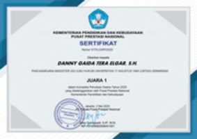 Free download Piagam dan Sertifikat Danny Gaida Tera ELgar, S.H., M.H. free photo or picture to be edited with GIMP online image editor