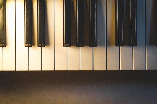Free download piano keyboard music musical free picture to be edited with GIMP free online image editor