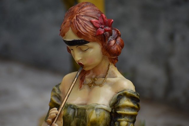 Free download pied piper woman red hair figurine free picture to be edited with GIMP free online image editor