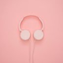 Pink Headphones  screen for extension Chrome web store in OffiDocs Chromium