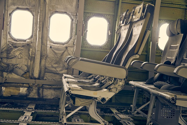 GIMP मुफ्त ऑनलाइन छवि संपादक के साथ संपादित की जाने वाली सीटों की मुफ्त तस्वीर को मुफ्त डाउनलोड करें विमान विमान की सीटों की पंक्ति