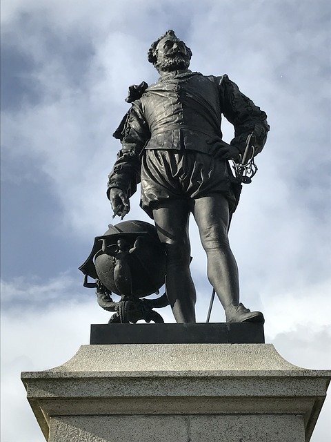 Kostenloser Download Plymouth Statue England Kostenloses Bild, das mit dem kostenlosen Online-Bildeditor GIMP bearbeitet werden kann