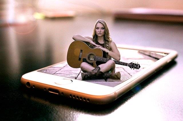 ดาวน์โหลดเทมเพลตรูปภาพฟรี Pop Out Mobile Phone ฟรีเพื่อแก้ไขด้วยโปรแกรมแก้ไขรูปภาพออนไลน์ GIMP