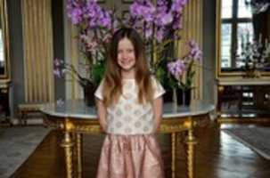Free download Princess Isabella free photo or picture to be edited with GIMP online image editor
