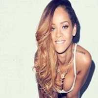 Scarica gratis Rihanna foto o foto gratis da modificare con l'editor di immagini online GIMP