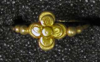 Free download Ring with Ogee Centre free photo or picture to be edited with GIMP online image editor