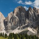 Rocky Mountains and Green Trees  screen for extension Chrome web store in OffiDocs Chromium