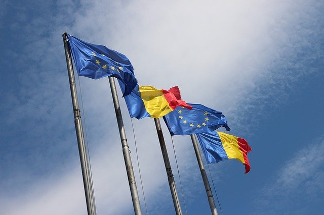 Descărcare gratuită steaguri ue romania steagul europei poza gratuită pentru a fi editată cu editorul de imagini online gratuit GIMP