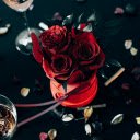 Rose bouquet and wine table  screen for extension Chrome web store in OffiDocs Chromium