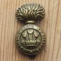 Gratis download Royal Welsh Fusiliers Badges gratis foto of afbeelding om te bewerken met GIMP online afbeeldingseditor