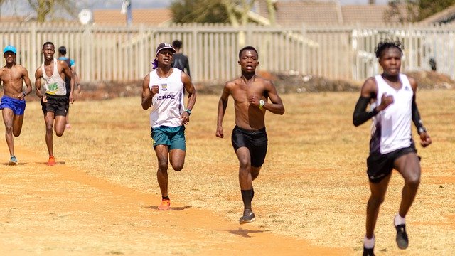 जीआईएमपी मुफ्त ऑनलाइन छवि संपादक के साथ संपादित किए जाने वाले दौड़ने वाले खेल एथलीट मैराथन की मुफ्त तस्वीर मुफ्त डाउनलोड करें