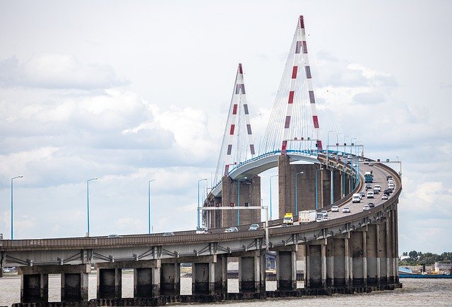 Bezpłatne pobieranie Saint Nazaire Bridge Port Bretania darmowe zdjęcie do edycji za pomocą bezpłatnego internetowego edytora obrazów GIMP