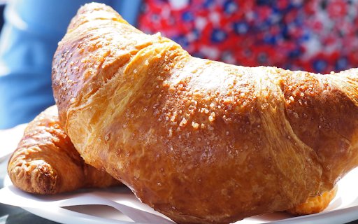 A fragrant golden croissant  from Chrome web store to be run with OffiDocs Chromium online