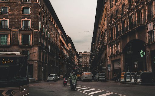 A Street in Palma de Mallorca, Spain  from Chrome web store to be run with OffiDocs Chromium online
