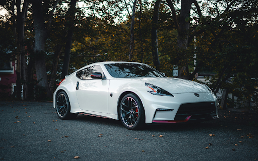 A White Nismo 370z  from Chrome web store to be run with OffiDocs Chromium online