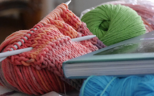 Badly knitted scarf  from Chrome web store to be run with OffiDocs Chromium online