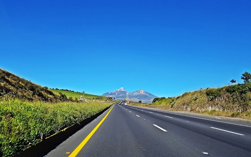 Blue sky and high mountains  from Chrome web store to be run with OffiDocs Chromium online