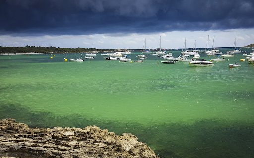Boat and sea  from Chrome web store to be run with OffiDocs Chromium online