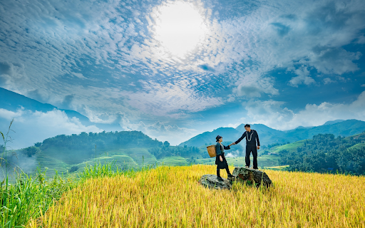 Boy and girl  from Chrome web store to be run with OffiDocs Chromium online