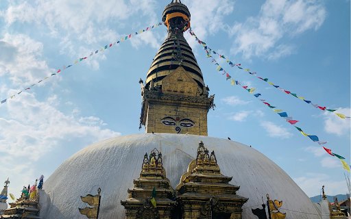Buddha Temple against Blue Sky  from Chrome web store to be run with OffiDocs Chromium online